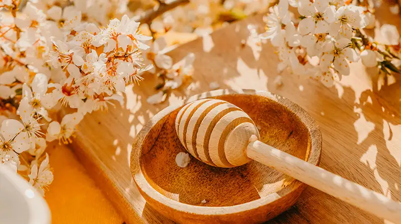 les bienfaits du miel pour la beauté du corps